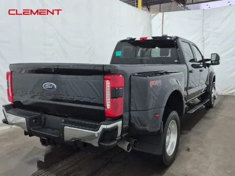 More photos of 2023 Ford F-450SD Lariat at Clement Supercenter, MO