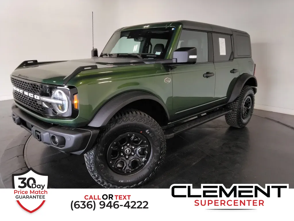 Green 2023 Ford Bronco Wildtrak for sale in Saint Charles, MO