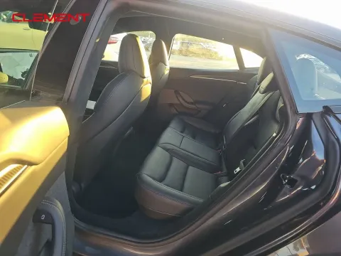 More photos of 2021 Tesla Model S Plaid at Clement Supercenter, MO