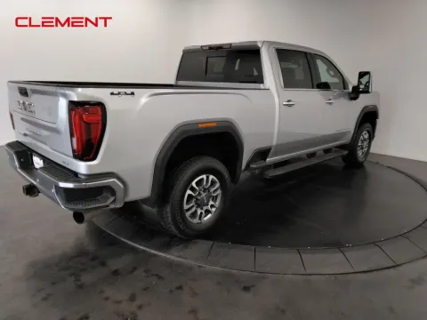 More photos of 2022 GMC Sierra 2500HD SLT at Clement Supercenter, MO