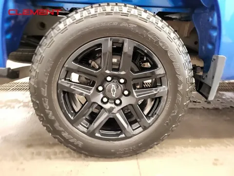 More photos of 2022 Chevrolet Silverado 1500 Custom at Clement Supercenter, MO
