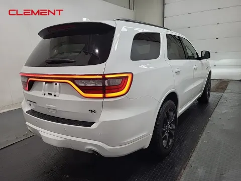 More photos of 2022 Dodge Durango R/T at Clement Supercenter, MO