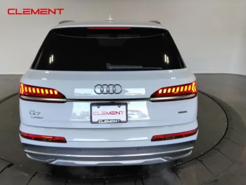 More photos of 2022 Audi Q7 55 Premium Plus at Clement Supercenter, MO