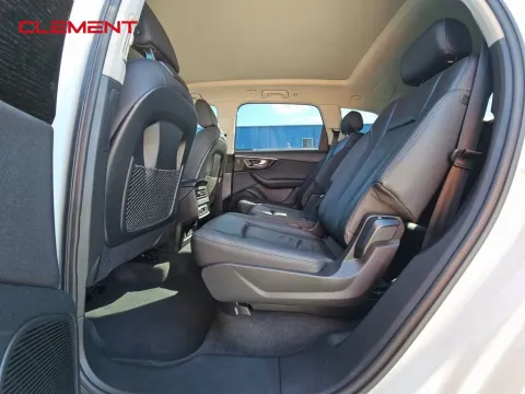 More photos of 2022 Audi Q7 55 Premium Plus at Clement Supercenter, MO