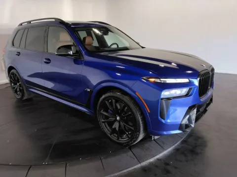 More photos of 2023 BMW X7 M60i at Clement Supercenter, MO