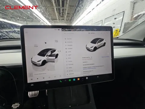 Photos of 2022 Tesla Model Y Performance for sale in Saint Charles, MO at Clement Supercenter