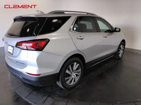 More photos of 2022 Chevrolet Equinox Premier at Clement Supercenter, MO