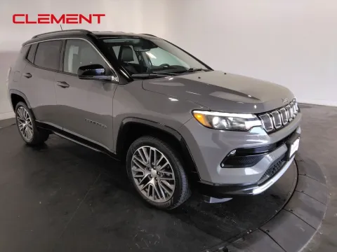 Another view of 2022 Jeep Compass Limited for sale in Florissant, MO at Clement Pre-Owned