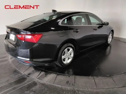 More photos of 2024 Chevrolet Malibu LT at Clement Pre-Owned, MO