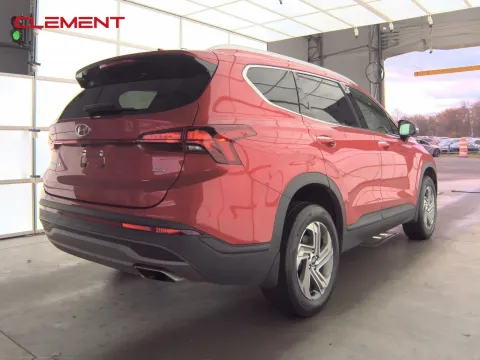 More photos of 2023 Hyundai Santa Fe SEL at Clement Pre-Owned, MO