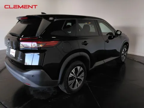 More photos of 2022 Nissan Rogue SV at Clement Pre-Owned, MO