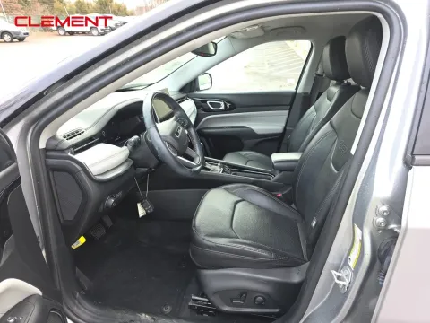 Another view of 2022 Jeep Compass Limited for sale in Florissant, MO at Clement Pre-Owned