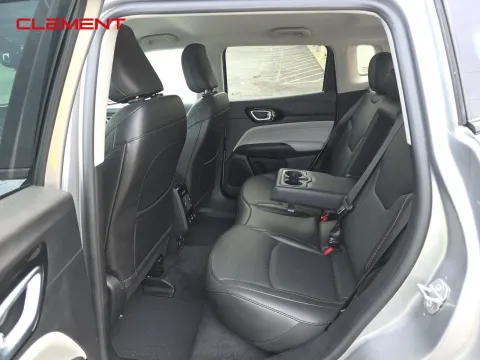 More photos of 2022 Jeep Compass Limited at Clement Pre-Owned, MO