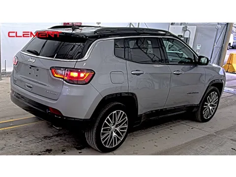 More photos of 2022 Jeep Compass Limited at Clement Pre-Owned, MO