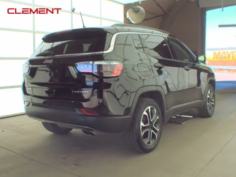 More photos of 2022 Jeep Compass Limited at Clement Pre-Owned, MO