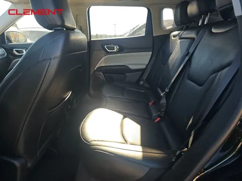 More photos of 2022 Jeep Compass Limited at Clement Pre-Owned, MO