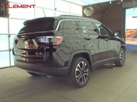 More photos of 2022 Jeep Compass Limited at Clement Pre-Owned, MO
