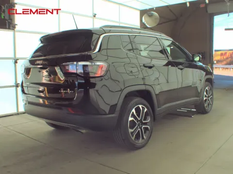 More photos of 2022 Jeep Compass Limited at Clement Pre-Owned, MO