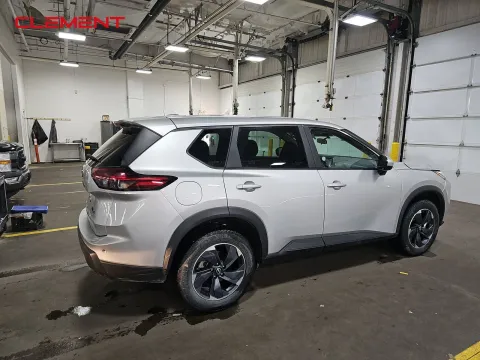 More photos of 2024 Nissan Rogue SV at Clement Pre-Owned, MO