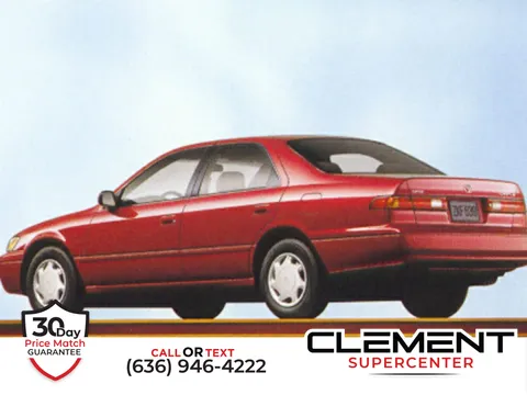 Gold 1998 Toyota Camry for sale in Florissant, MO