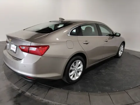 More photos of 2023 Chevrolet Malibu LT at Clement Pre-Owned, MO