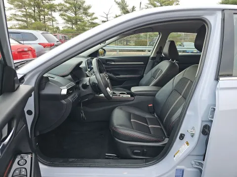 Another view of 2023 Nissan Altima 2.5 SR for sale in Florissant, MO at Clement Pre-Owned
