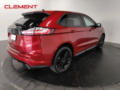 More photos of 2021 Ford Edge ST Line at Clement Pre-Owned, MO