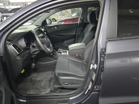 More photos of 2019 Hyundai Tucson Sport at Clement Pre-Owned, MO