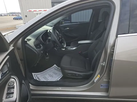 Another view of 2022 Chevrolet Malibu LT for sale in Florissant, MO at Clement Pre-Owned