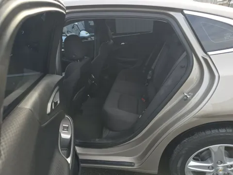 More photos of 2022 Chevrolet Malibu LT at Clement Pre-Owned, MO