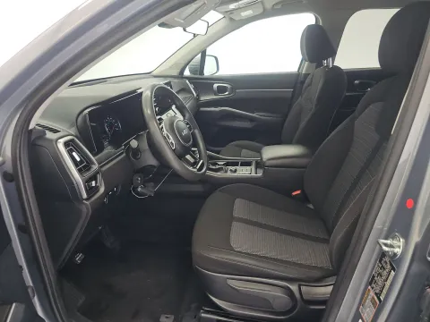 More photos of 2023 Kia Sorento LX at Clement Pre-Owned, MO
