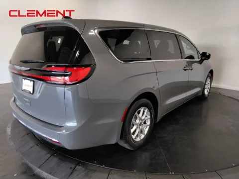 More photos of 2023 Chrysler Pacifica Touring L at Clement Pre-Owned, MO