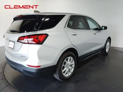 More photos of 2022 Chevrolet Equinox LT at Clement Pre-Owned, MO