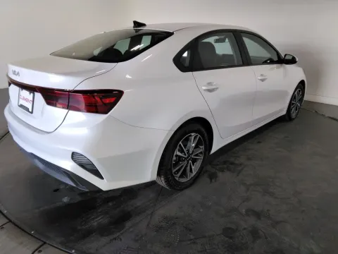 More photos of 2023 Kia Forte LXS at Clement Pre-Owned, MO