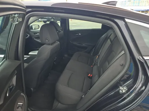 More photos of 2023 Chevrolet Malibu LT at Clement Pre-Owned, MO