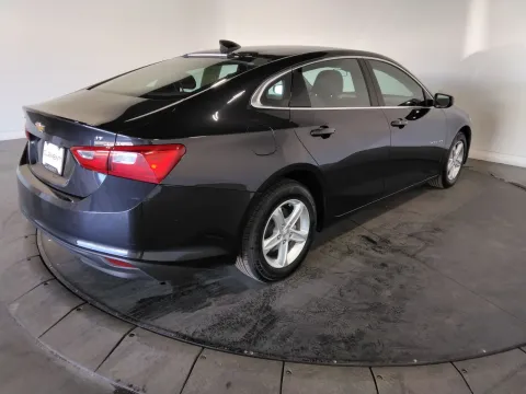 More photos of 2023 Chevrolet Malibu LT at Clement Pre-Owned, MO