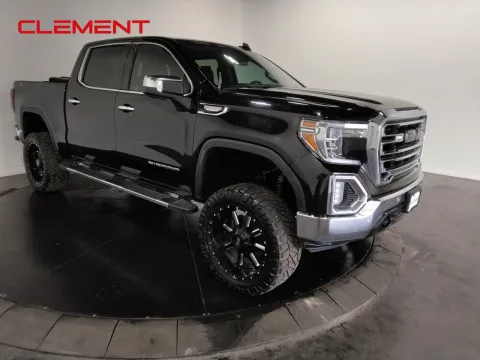 More photos of 2019 GMC Sierra 1500 SLT at Clement Pre-Owned, MO