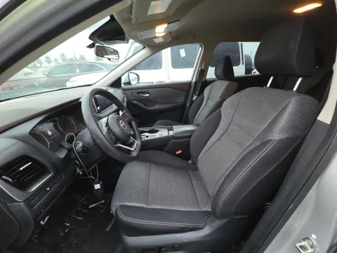 More photos of 2021 Nissan Rogue SV at Clement Pre-Owned, MO