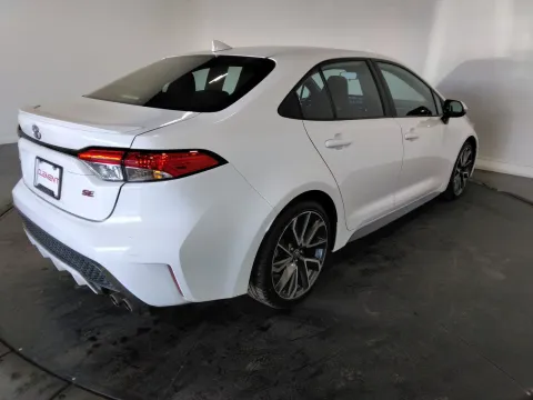 More photos of 2022 Toyota Corolla SE at Clement Pre-Owned, MO