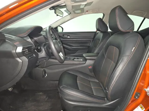 Another view of 2022 Nissan Altima 2.5 SR for sale in Florissant, MO at Clement Pre-Owned