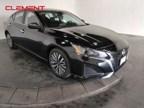 More photos of 2025 Nissan Altima 2.5 SV at Clement Pre-Owned, MO