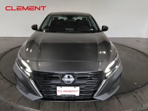 Another view of 2025 Nissan Altima 2.5 SV for sale in Florissant, MO at Clement Pre-Owned