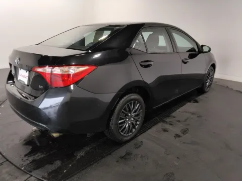 More photos of 2018 Toyota Corolla L at Clement Pre-Owned, MO