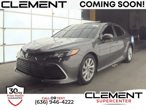 Gray 2023 Toyota Camry LE for sale in Florissant, MO