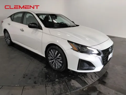 More photos of 2025 Nissan Altima 2.5 SV at Clement Pre-Owned, MO