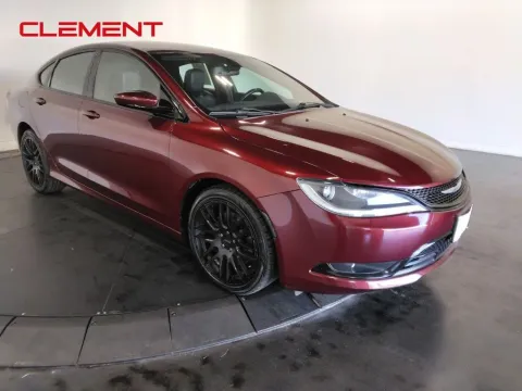 More photos of 2016 Chrysler 200 S at Clement Pre-Owned, MO
