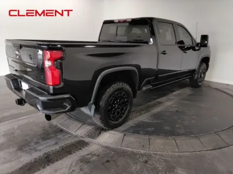More photos of 2024 Chevrolet Silverado 2500HD High Country at Clement Pre-Owned, MO