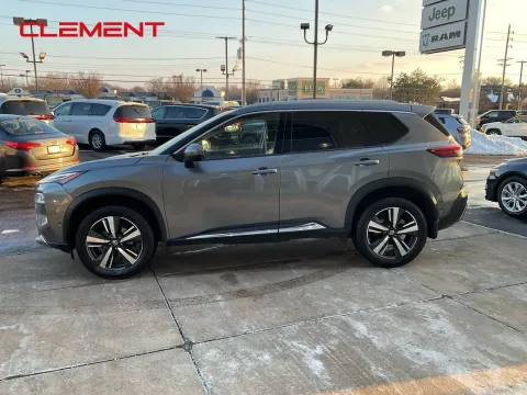 Another view of 2021 Nissan Rogue Platinum for sale in Florissant, MO at Clement Pre-Owned