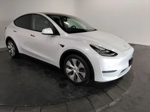 Another view of 2023 Tesla Model Y Long Range for sale in Florissant, MO at Clement Pre-Owned