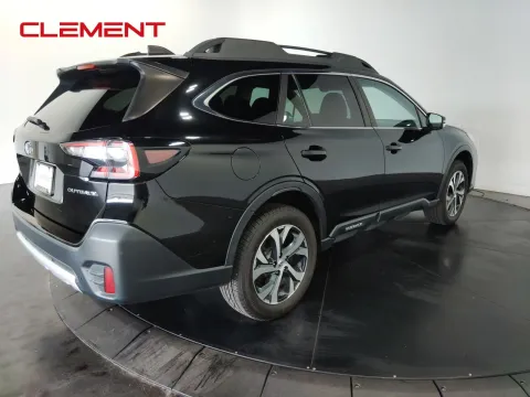 More photos of 2022 Subaru Outback Limited at Clement Pre-Owned, MO